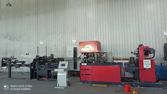 Efficiënte stalen lasmachine met aanraakschermbesturing Laslengte 0,4m-12m